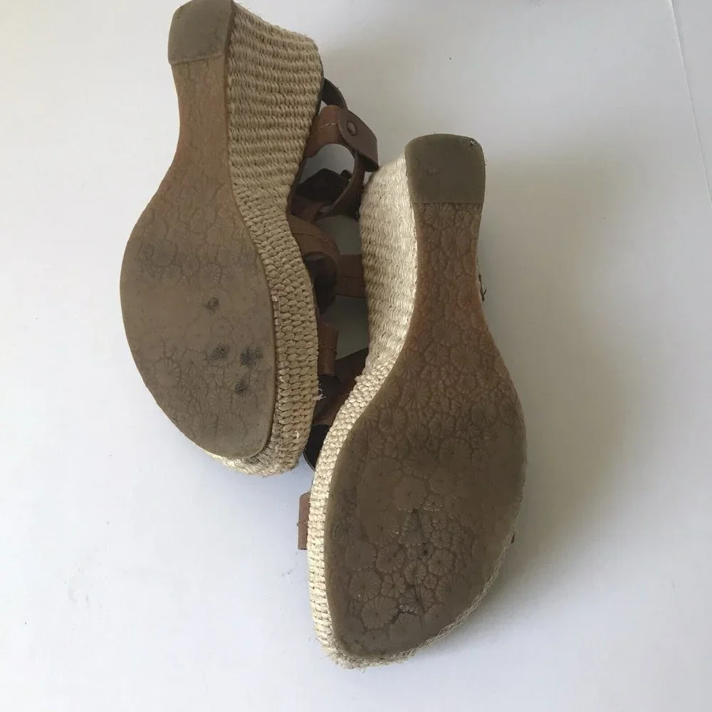 Adelia Brown Leather Espadrille Wedge Sandals Studded Strappy Platform‎ 8.5M